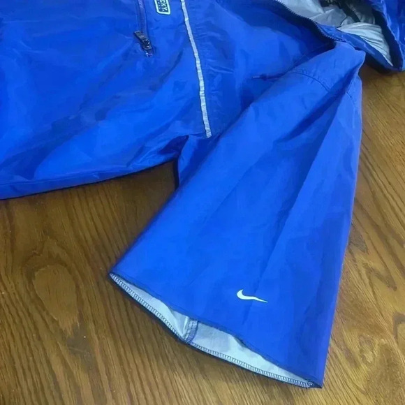 Vintage Nike‎ team Kentucky Wildcats Basketball Short sleeve Rain Jacket Adult L - Picture 4 of 11
